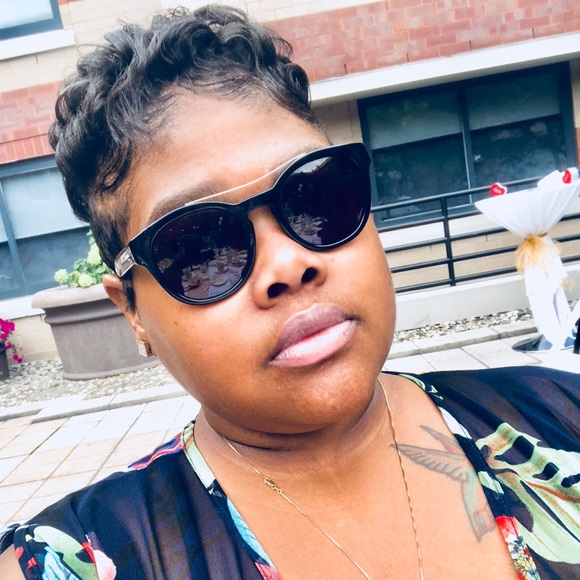 Meet your Posher, Aggie - Picture 1 of 1